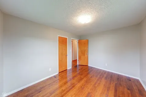 535 S 450 E Franklin IN 46131