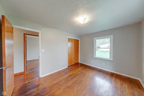 535 S 450 E Franklin IN 46131