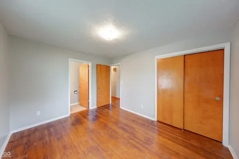 535 S 450 E Franklin IN 46131