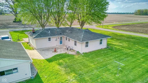 535 S 450 E Franklin IN 46131