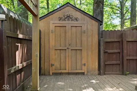9102 Ripon Court Indianapolis IN 46268