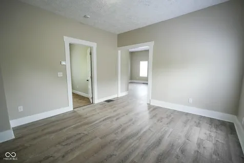 231 Jackson Street Anderson IN 46016