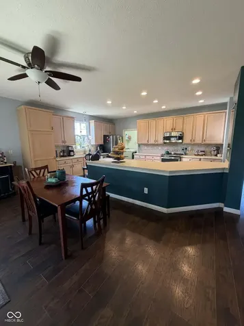 4677 W Harvest Way New Palestine IN 46163