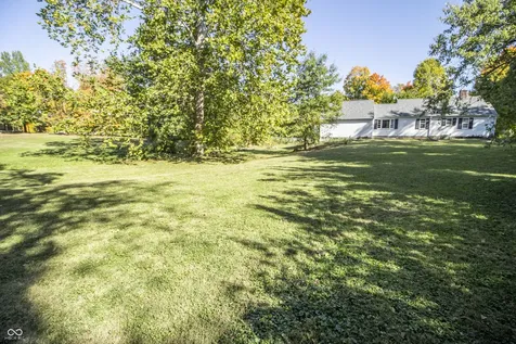 6040 S High School Road Indianapolis IN 46221