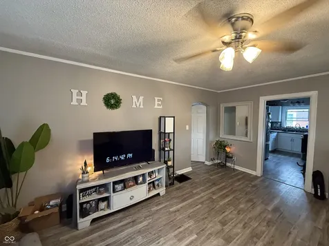 2300 W 8th Street Anderson IN 46016