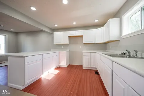 2036 Van Bibber Lake Estate Greencastle IN 46135