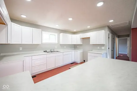 2036 Van Bibber Lake Estate Greencastle IN 46135