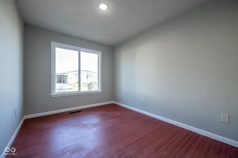 2036 Van Bibber Lake Estate Greencastle IN 46135