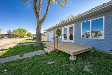 2036 Van Bibber Lake Estate Greencastle IN 46135