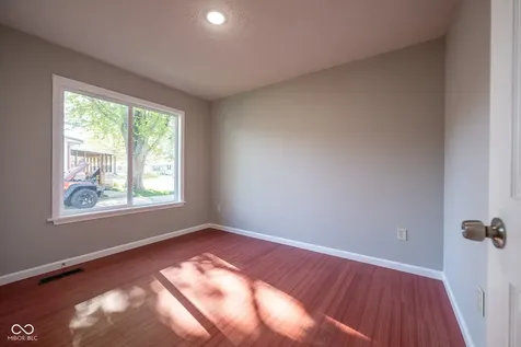 2036 Van Bibber Lake Estate Greencastle IN 46135