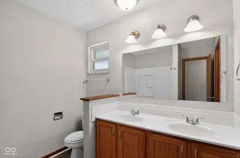 724 N Bazil Avenue Indianapolis IN 46219