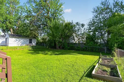3737 Deloss Street Indianapolis IN 46201
