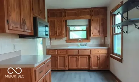 616 W 38th Street Anderson IN 46013