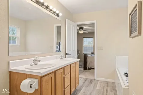 6111 Parrington Drive Indianapolis IN 46236