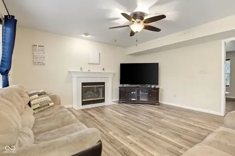6111 Parrington Drive Indianapolis IN 46236