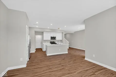 9587 Beckett Street Avon IN 46123