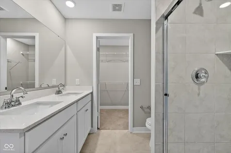 9587 Beckett Street Avon IN 46123