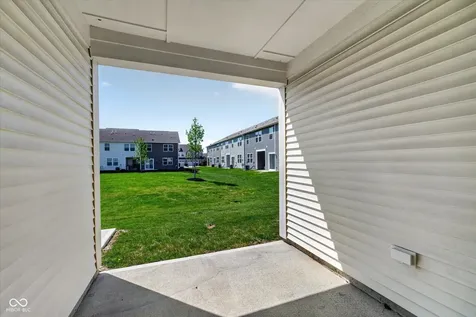 9587 Beckett Street Avon IN 46123