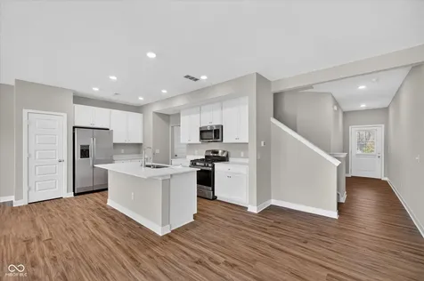 9587 Beckett Street Avon IN 46123