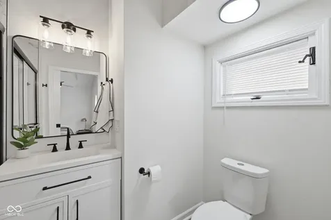 819 E 56th Street Indianapolis IN 46220