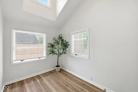 819 E 56th Street Indianapolis IN 46220