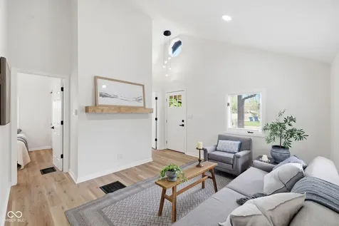 819 E 56th Street Indianapolis IN 46220