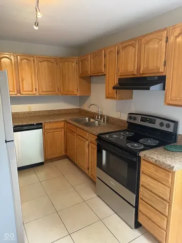 1617 E 45th Street Indianapolis IN 46205