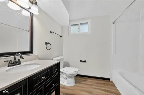 8614 Stonewall Drive Indianapolis IN 46231