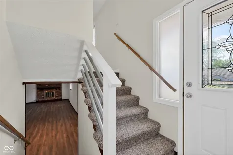 8614 Stonewall Drive Indianapolis IN 46231
