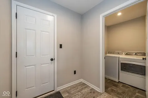 5509 Wood Spring Lane Mccordsville IN 46055