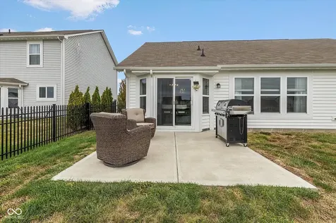 5509 Wood Spring Lane Mccordsville IN 46055