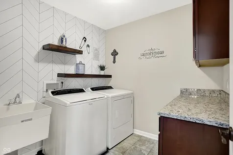 14918 E Black Wolf Run Drive Carmel IN 46033