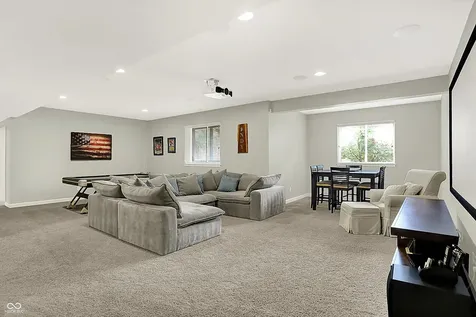 14918 E Black Wolf Run Drive Carmel IN 46033