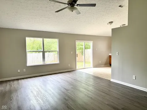 6027 Lakeside Manor Avenue Indianapolis IN 46254