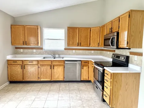 6027 Lakeside Manor Avenue Indianapolis IN 46254