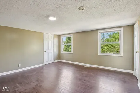 1133 S Sheffield Avenue Indianapolis IN 46221