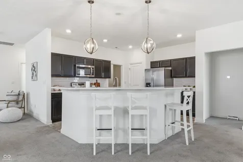 6336 Stallion Way Indianapolis IN 46260