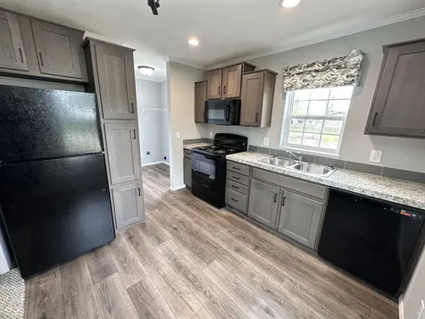 2219 E Fowler Street Anderson IN 46012