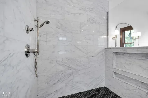 2730 Sutherland Avenue Indianapolis IN 46205