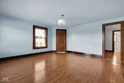 2730 Sutherland Avenue Indianapolis IN 46205