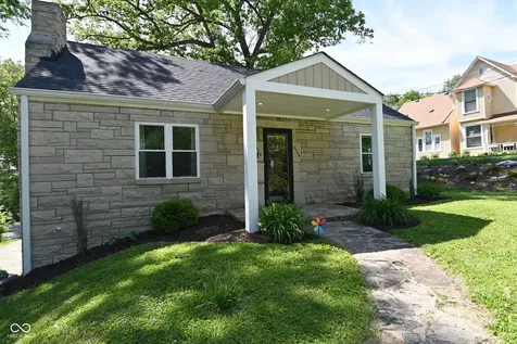426 Avon Avenue Plainfield IN 46168