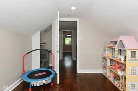 426 Avon Avenue Plainfield IN 46168