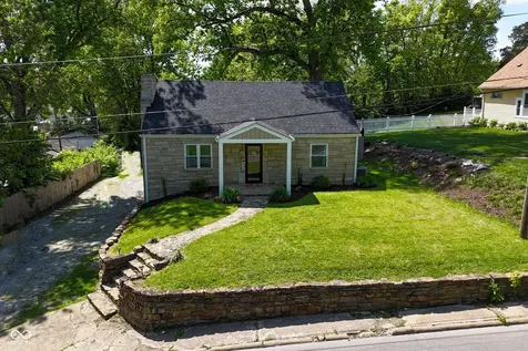 426 Avon Avenue Plainfield IN 46168