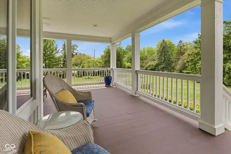 8 Shannon Road Zionsville IN 46077