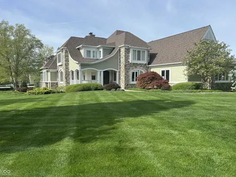 8 Shannon Road Zionsville IN 46077