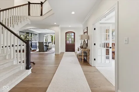 8 Shannon Road Zionsville IN 46077