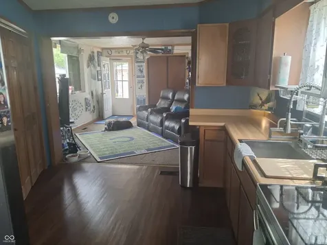 4761 N Longworth Avenue Lawrence IN 46226