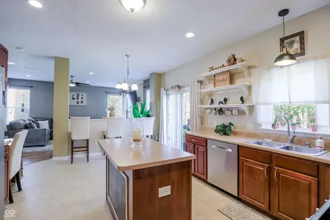10328 Ridge Line Court Indianapolis IN 46236