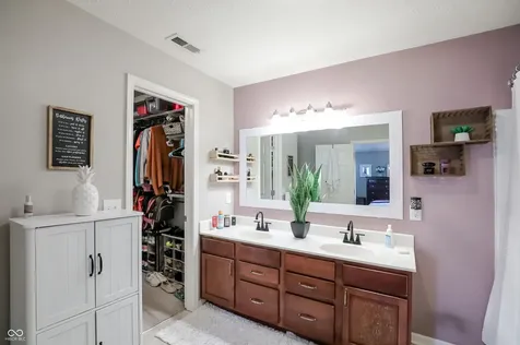 10328 Ridge Line Court Indianapolis IN 46236