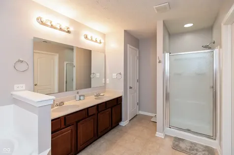 8346 Berrybush Lane Indianapolis IN 46234